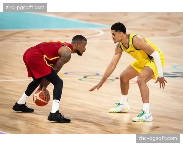 独行侠防守沟通存在明显问题 黄蜂利用掩护轻松得分 独行侠防守沟通存在明显问题 黄蜂利用掩护轻松得分